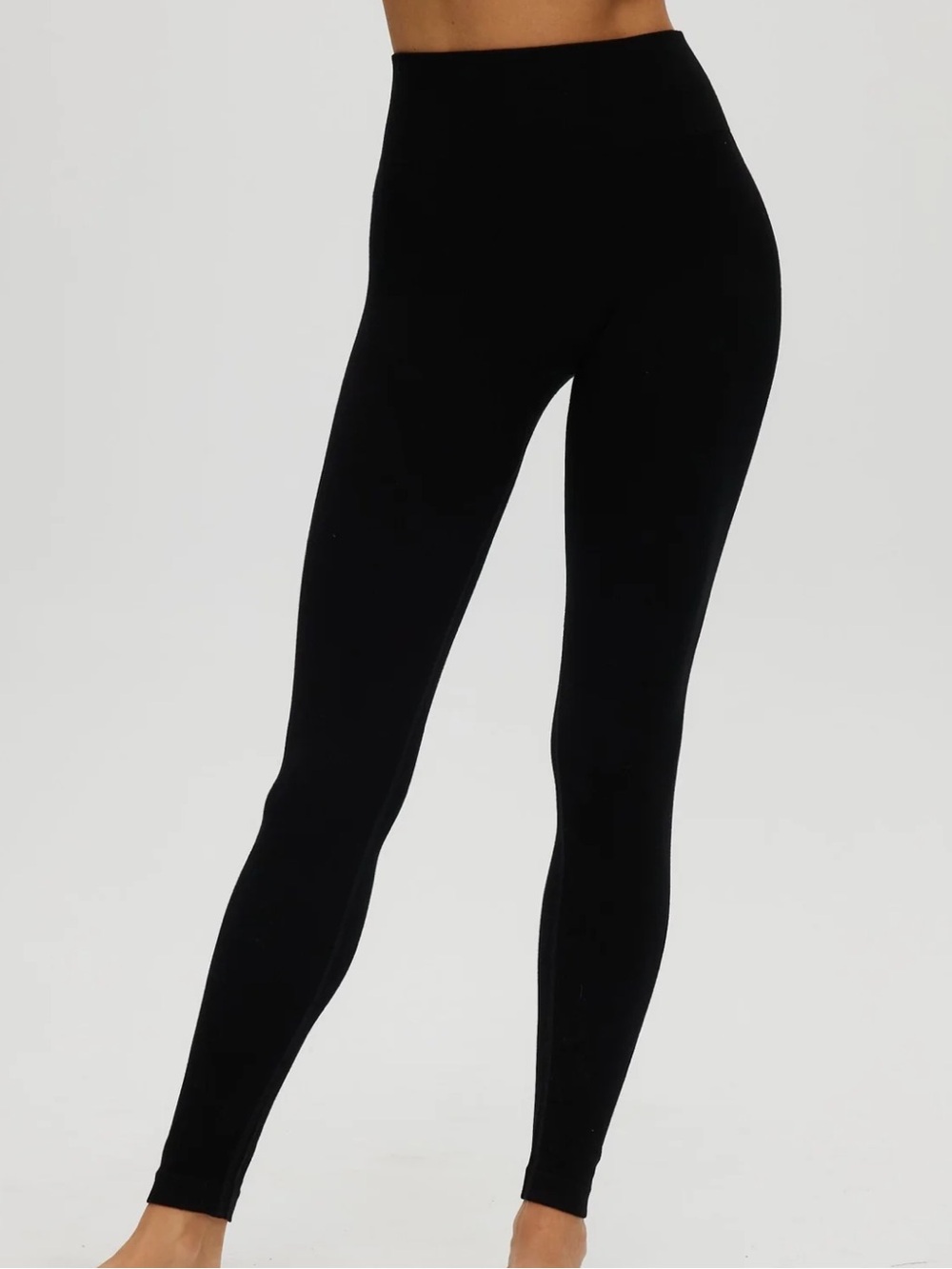 Seamless Rib Leggings - Picture 2 of 6